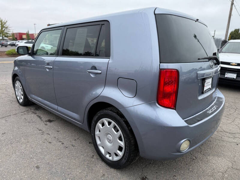 2009 Scion xB