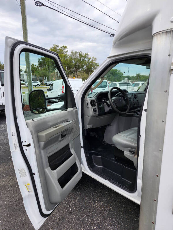 2018 Ford E-Series E-350 SD