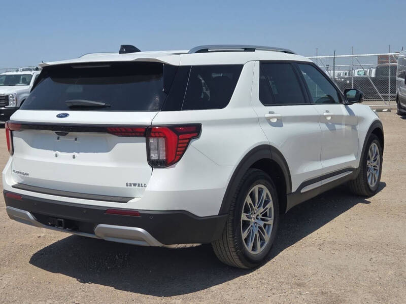 2026 Ford Explorer Platinum