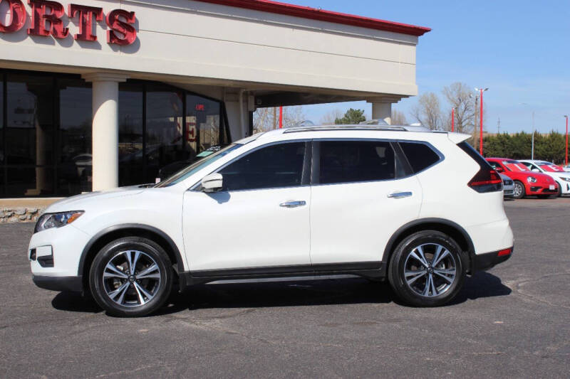 2020 Nissan Rogue SV