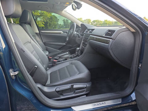 2018 Volkswagen Passat 2.0T SE