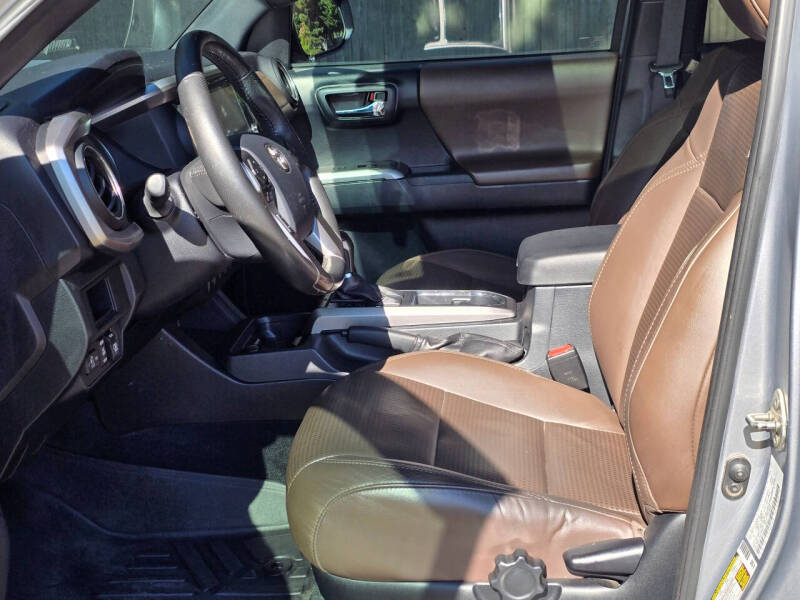 2017 Toyota Tacoma Limited