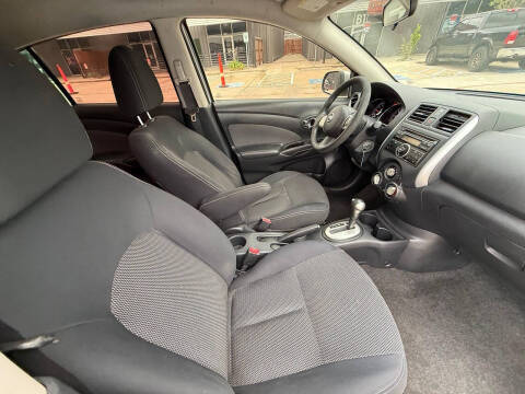 2014 Nissan Versa 1.6 S