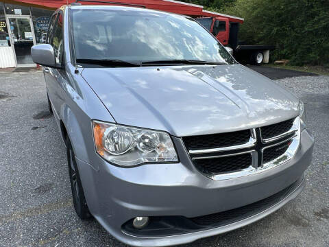 2017 Dodge Grand Caravan for sale at CU Carfinders in Norcross GA