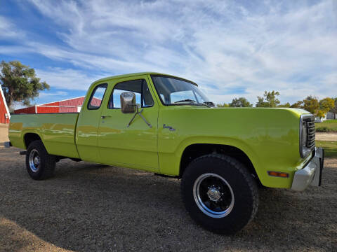 1977 Dodge W200