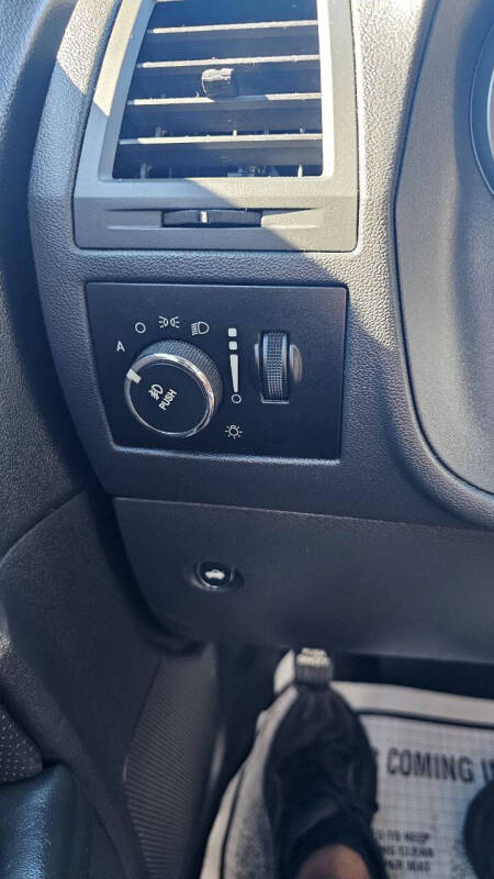 2013 Dodge Challenger SXT Plus