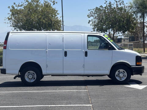 2016 Chevrolet Express 2500