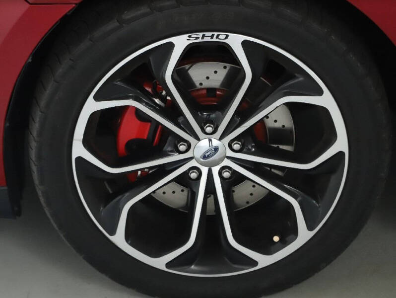 2013 Ford Taurus SHO