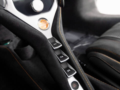 2025 McLaren 750S Spider