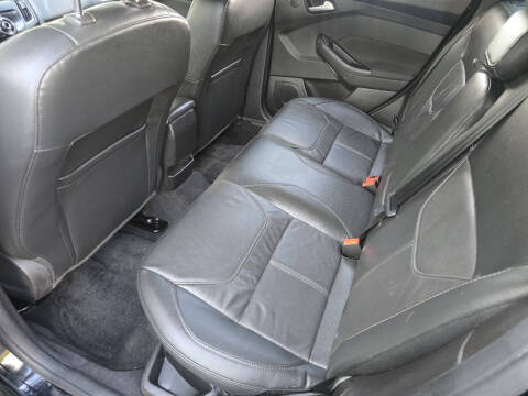 2017 Ford Focus Titanium