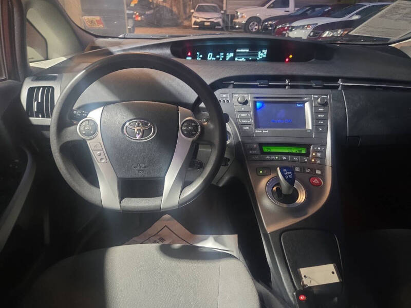 2013 Toyota Prius Three