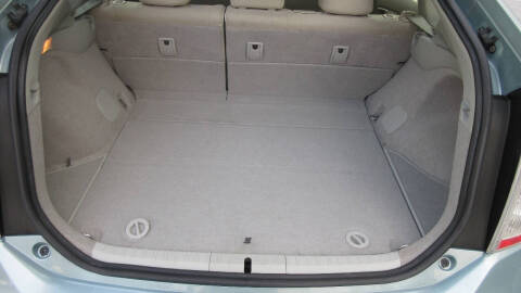 2012 Toyota Prius Two