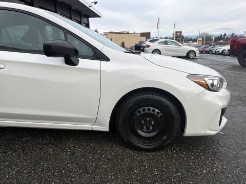 2017 Subaru Impreza 2.0i