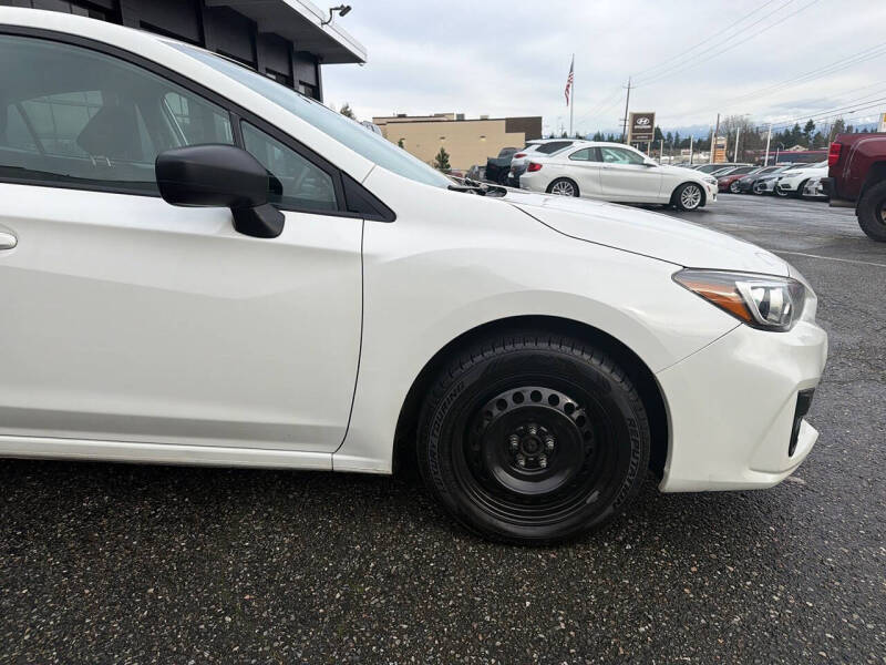 2017 Subaru Impreza 2.0i