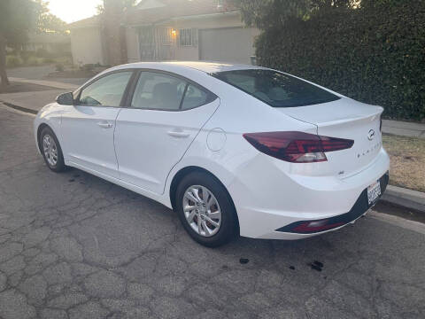 2020 Hyundai Elantra SE