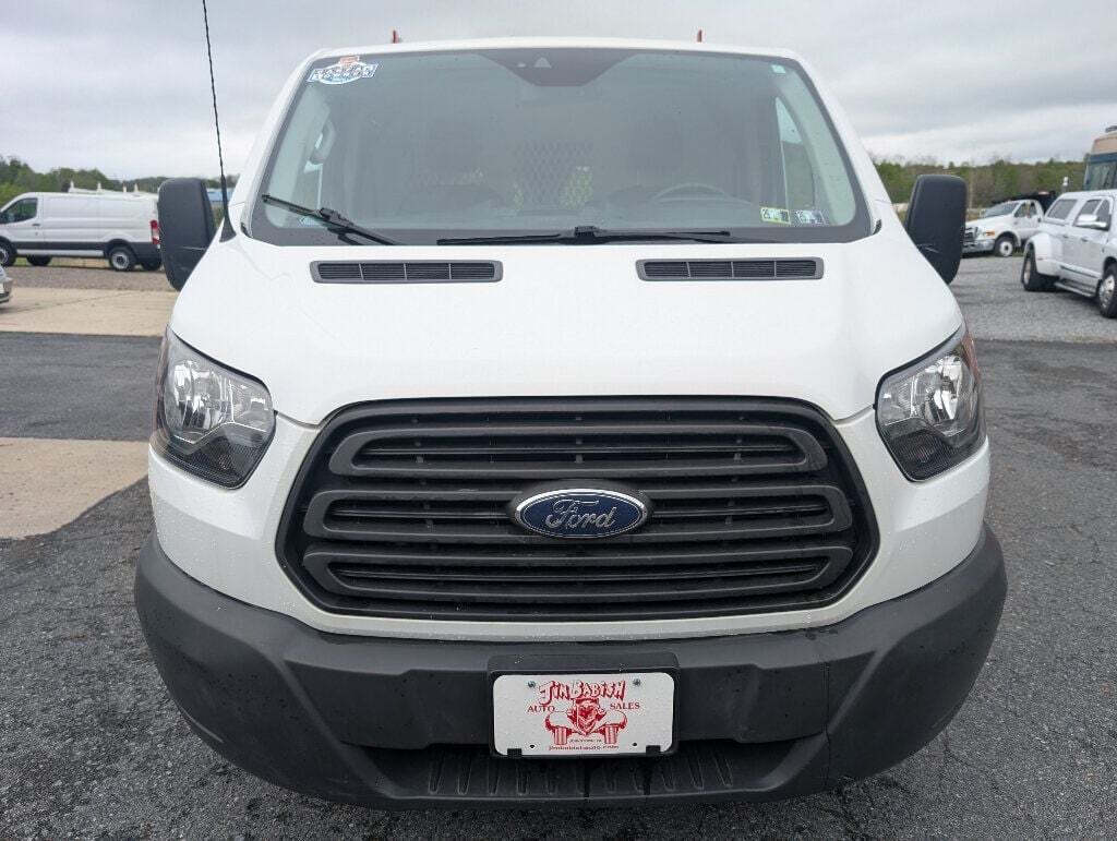 2017 Ford Transit 8