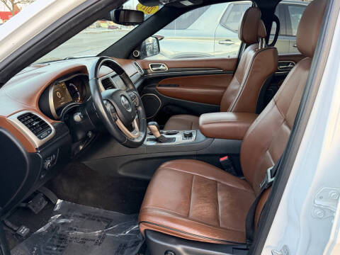 2017 Jeep Grand Cherokee Summit