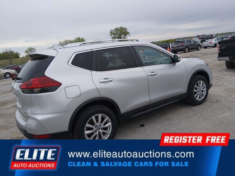 2018 Nissan Rogue SV