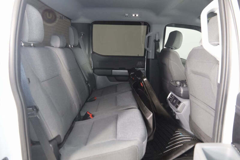 2024 Ford F-150 Lightning Flash