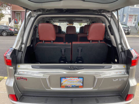 2018 Lexus LX 570 Three-Row