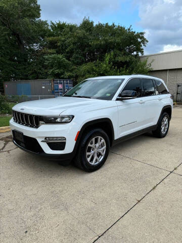 2022 Jeep Grand Cherokee for sale at Executive Motors in Hopewell VA