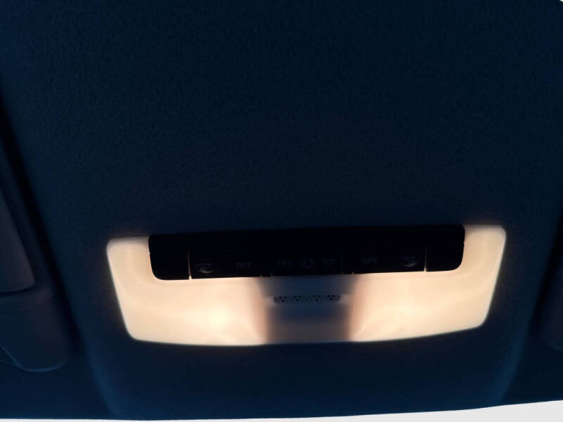 2018 Nissan Kicks SR