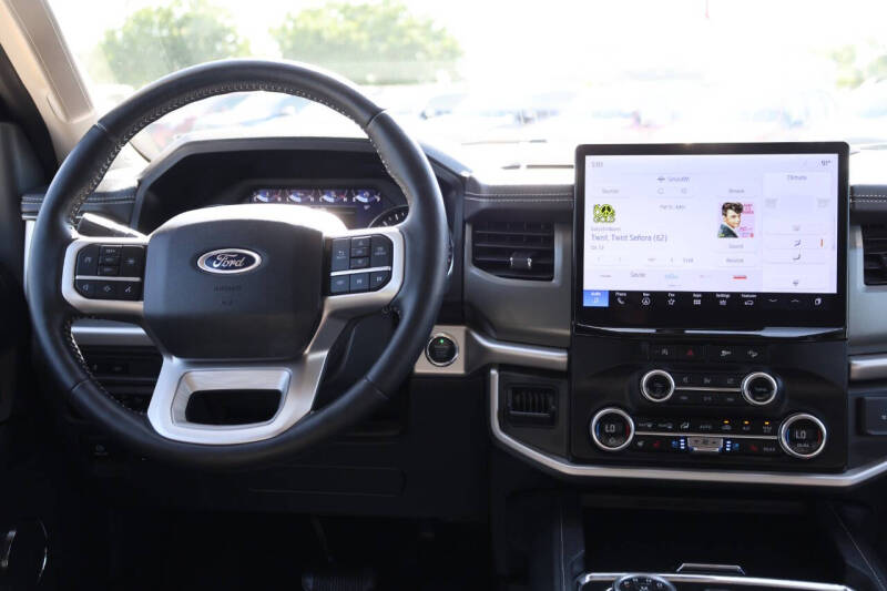 2024 Ford Expedition MAX XLT