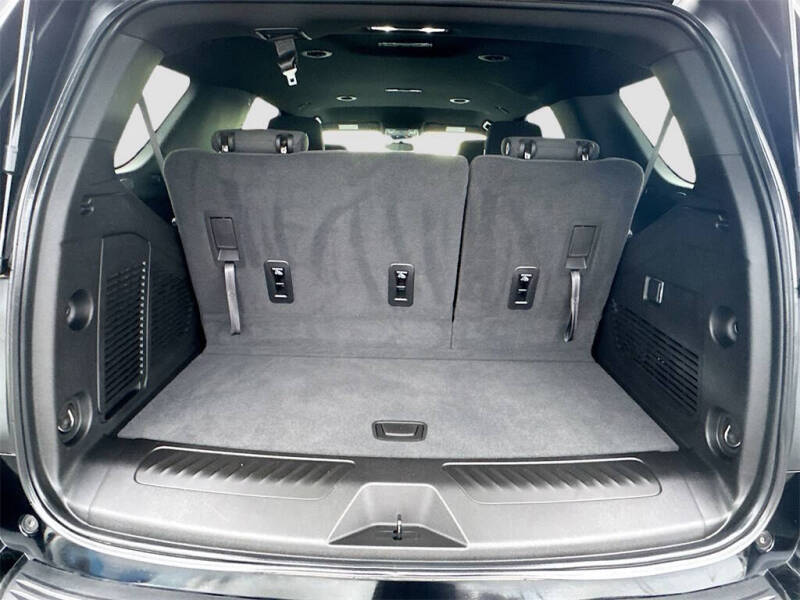 2023 Chevrolet Tahoe LS