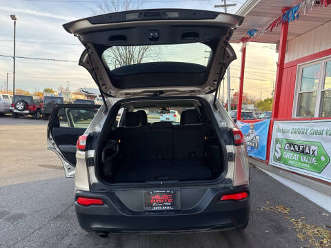 2014 Jeep Cherokee Sport
