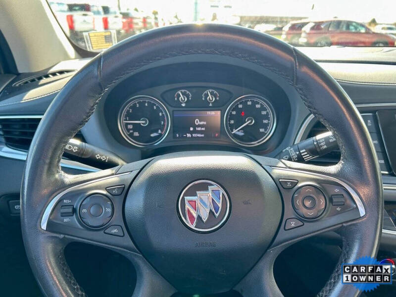 2021 Buick Enclave Essence