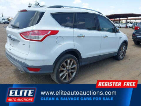 2016 Ford Escape SE