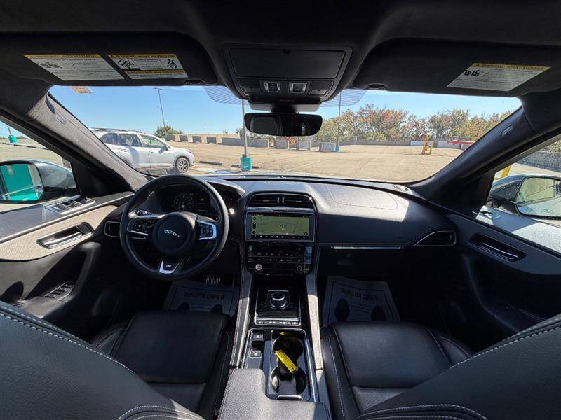 2019 Jaguar F-PACE S