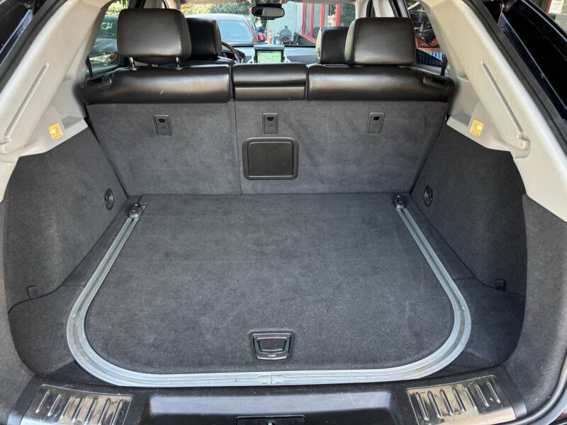 2011 Cadillac SRX Luxury Collection