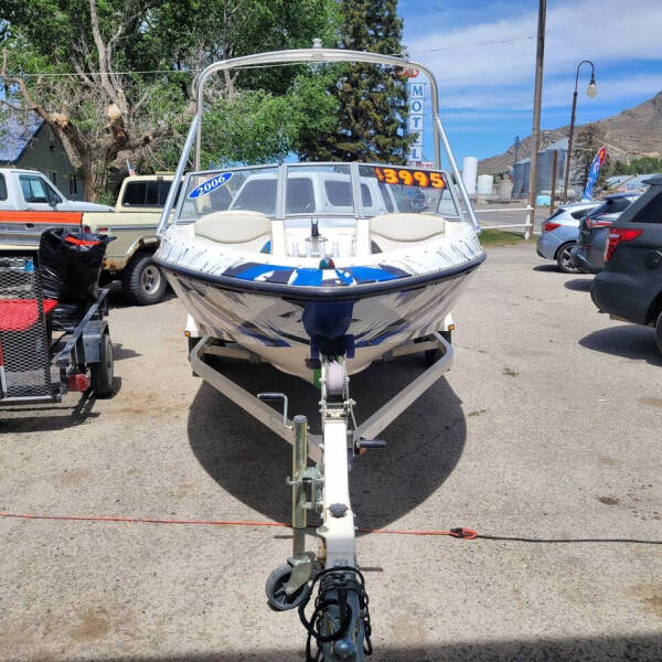 2006 Bayliner 175BR