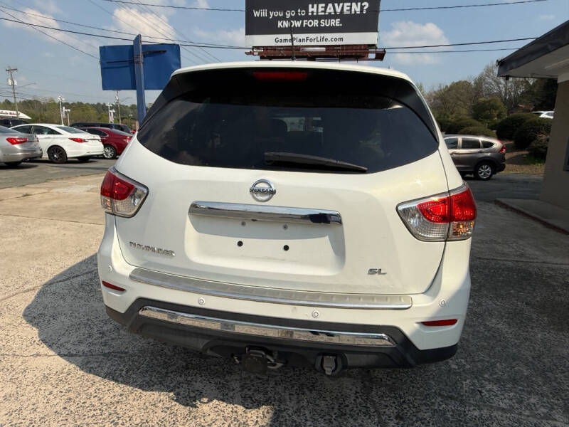 2014 Nissan Pathfinder SL