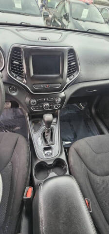 2019 Jeep Cherokee Latitude