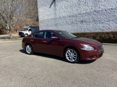 2010 Nissan Maxima for sale at Select Auto in Commack NY