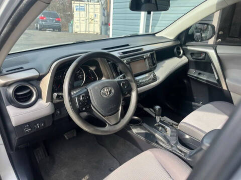 2013 Toyota RAV4 XLE