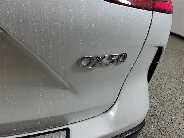 2023 Infiniti QX50 Sensory