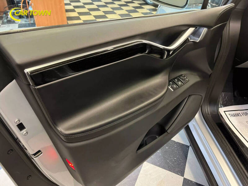 2017 Tesla Model X P100D