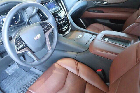 2020 Cadillac Escalade ESV Premium Luxury