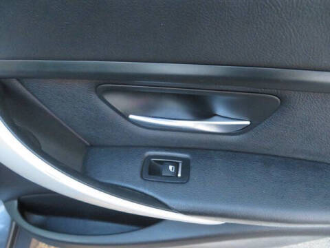 2018 BMW 3 Series 320i xDrive