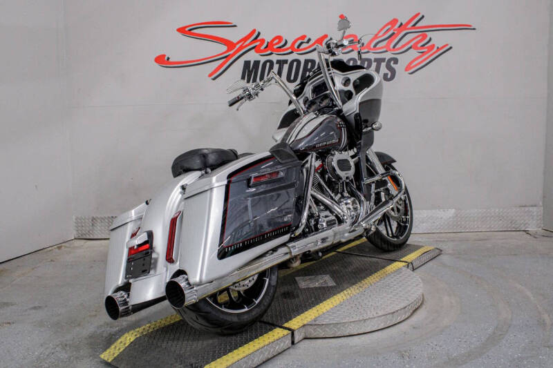 2019 Harley-Davidson CVO Road Glide