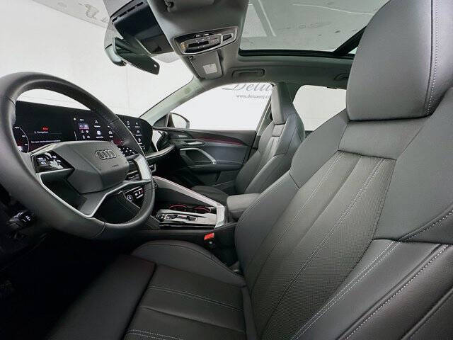 2025 Audi Q5 quattro Premium Plus TFSI