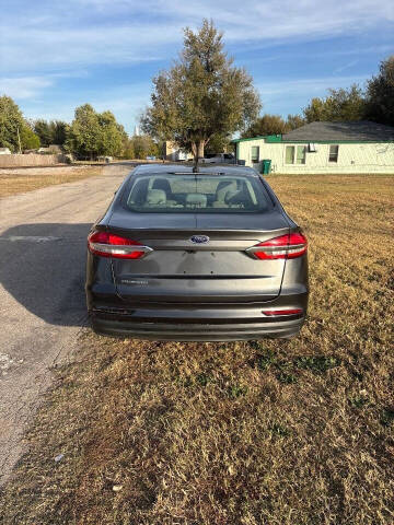 2019 Ford Fusion S