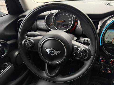 2016 MINI Hardtop 4 Door Cooper