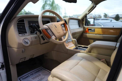 2008 Lincoln Navigator