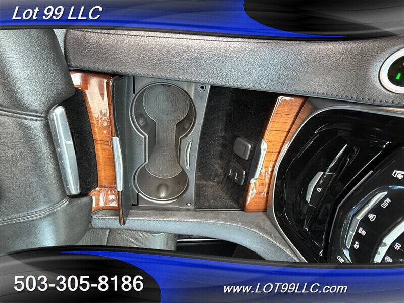 2017 Cadillac Escalade ESV Premium Luxury