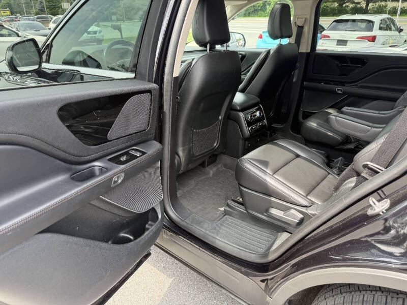 2023 Lincoln Aviator Standard