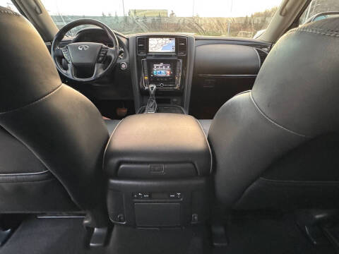 2021 Infiniti QX80 Luxe